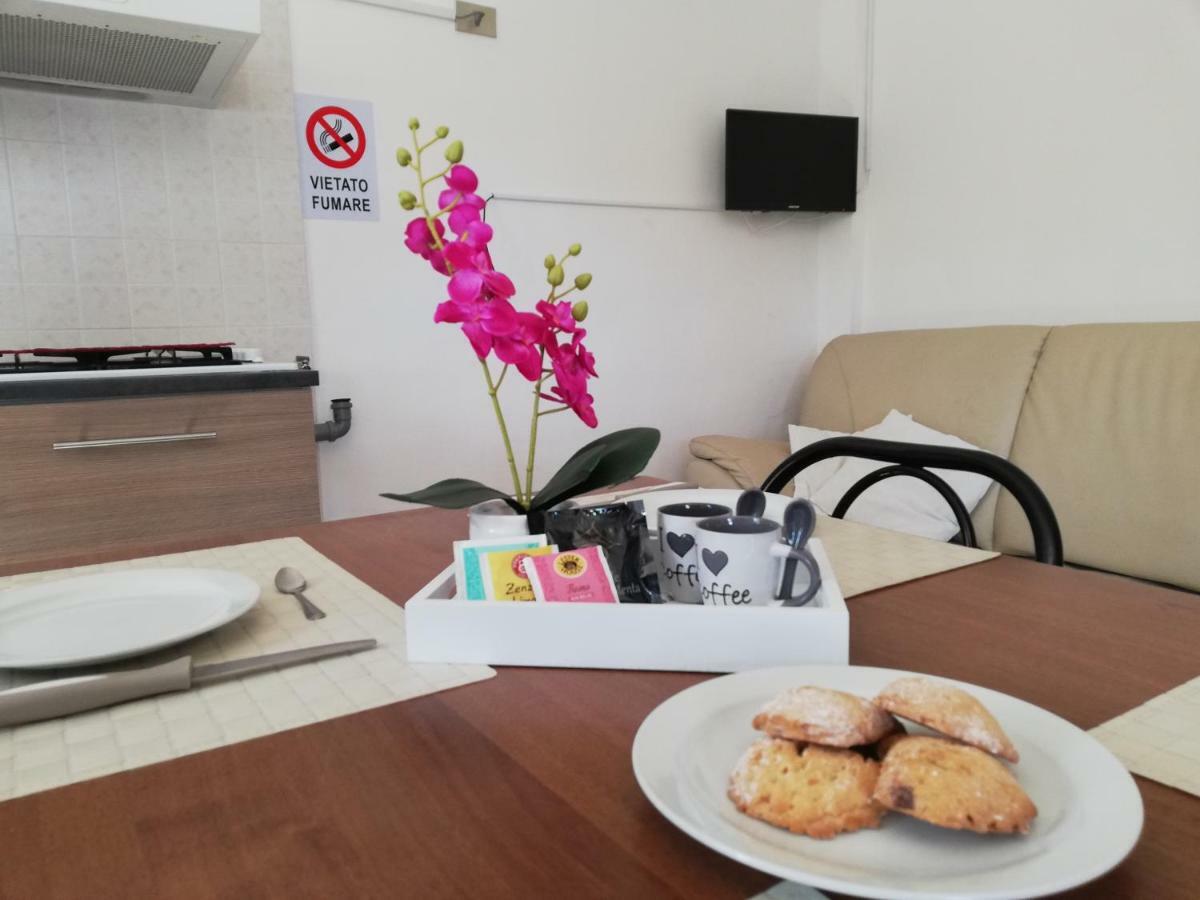 Casa Vacanze Valente Santa Maria Del Cedro Esterno foto