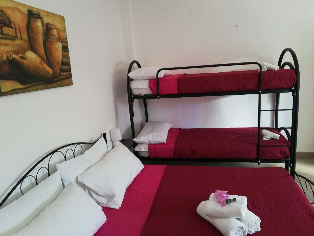 Casa Vacanze Valente Santa Maria Del Cedro Esterno foto