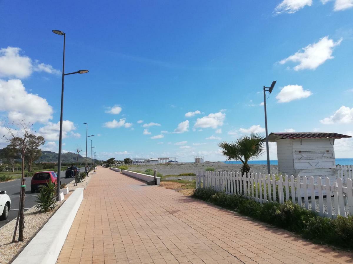 Casa Vacanze Valente Santa Maria Del Cedro Esterno foto