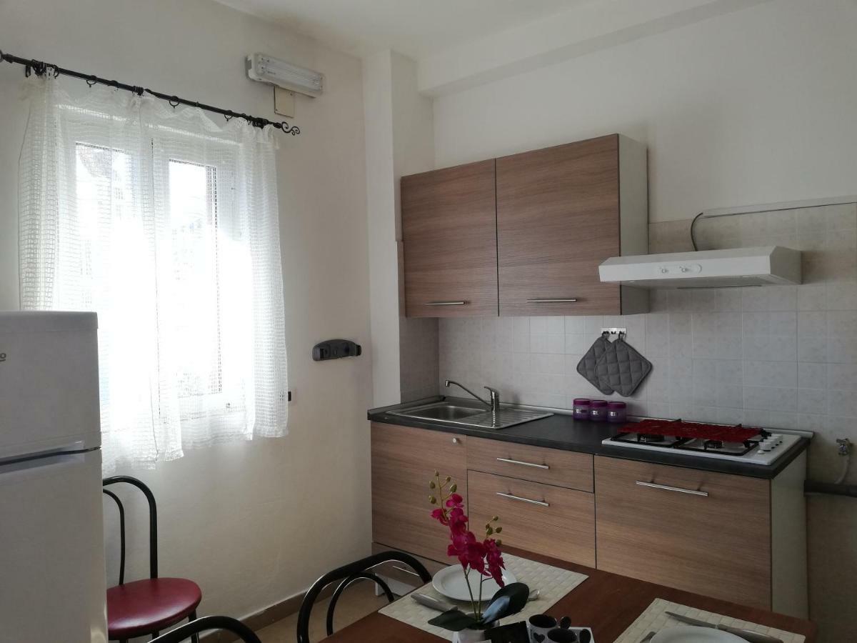 Casa Vacanze Valente Santa Maria Del Cedro Esterno foto